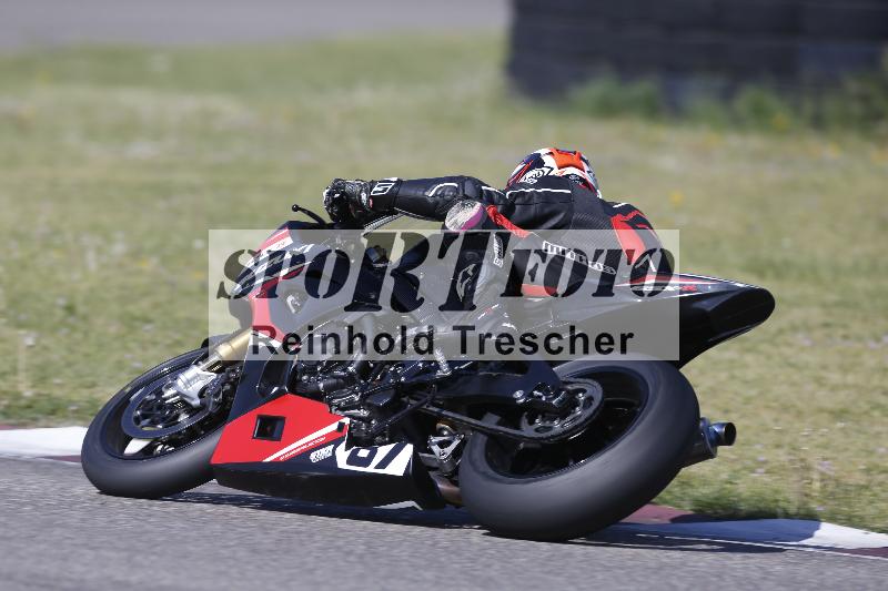 /10 20.04.2026  Pluess Moto Sport ADR/Freies Fahren/87